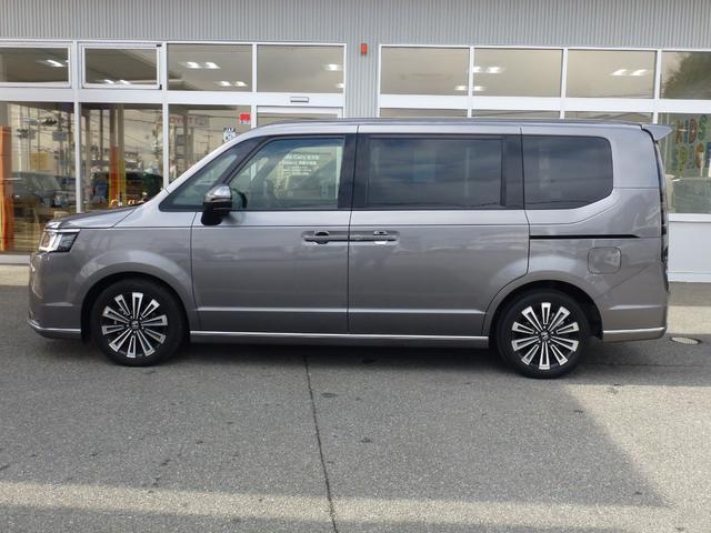 ステップワゴン ｅ：ＨＥＶスパーダプレミアムライン　純正ギャザズナビゲーション１１．４インチ、フルセグＴＶ、ＡｐｐｌｅＣａｒｐｌａｙ、Ｍラック、ＢＴＭ、ＵＳＢ、ＣＤ／ＤＶＤ、マルチビューカメラ、ナビ連動前後ドライブレコーダー、１５．６インチリヤモニ（22枚目）