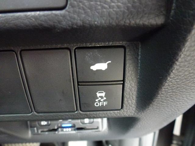 ステップワゴン ｅ：ＨＥＶスパーダプレミアムライン　純正ギャザズナビゲーション１１．４インチ、フルセグＴＶ、ＡｐｐｌｅＣａｒｐｌａｙ、Ｍラック、ＢＴＭ、ＵＳＢ、ＣＤ／ＤＶＤ、マルチビューカメラ、ナビ連動前後ドライブレコーダー、１５．６インチリヤモニ（28枚目）