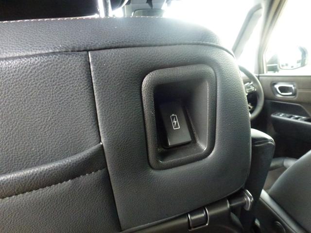 ステップワゴン ｅ：ＨＥＶスパーダプレミアムライン　純正ギャザズナビゲーション１１．４インチ、フルセグＴＶ、ＡｐｐｌｅＣａｒｐｌａｙ、Ｍラック、ＢＴＭ、ＵＳＢ、ＣＤ／ＤＶＤ、マルチビューカメラ、ナビ連動前後ドライブレコーダー、１５．６インチリヤモニ（43枚目）