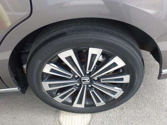 ステップワゴン ｅ：ＨＥＶスパーダプレミアムライン　純正ギャザズナビゲーション１１．４インチ、フルセグＴＶ、ＡｐｐｌｅＣａｒｐｌａｙ、Ｍラック、ＢＴＭ、ＵＳＢ、ＣＤ／ＤＶＤ、マルチビューカメラ、ナビ連動前後ドライブレコーダー、１５．６インチリヤモニ（59枚目）