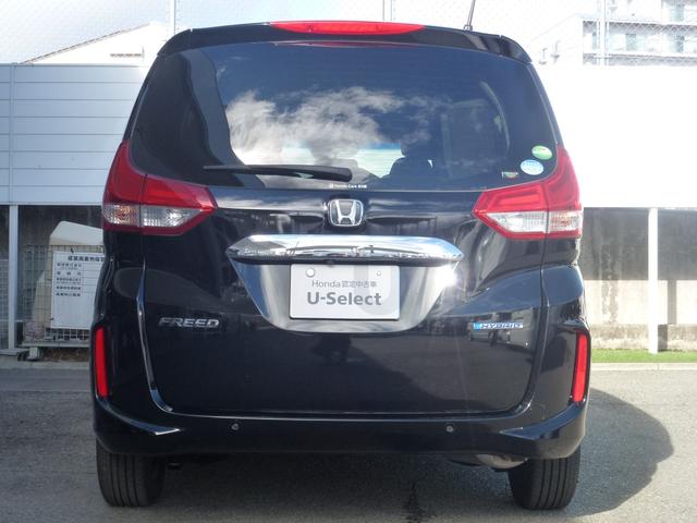 フリードハイブリッド ハイブリッド・Gホンダセンシング 7インチ純正ナビ 両側パワースライドドア LEDヘッドライト シートヒーター Bluetooth CD/DVD ミュージックラック USB ミュージックラック バックカメラ リヤ席サンシェイド(9枚目)