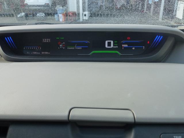 フリードハイブリッド ハイブリッド・Gホンダセンシング 7インチ純正ナビ 両側パワースライドドア LEDヘッドライト シートヒーター Bluetooth CD/DVD ミュージックラック USB ミュージックラック バックカメラ リヤ席サンシェイド(24枚目)