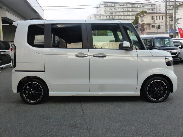 N-BOXカスタム ターボコーディネートスタイル 純正8インチナビ ドライブレコーダー前後 両側パワースライドドア ETC 革巻きステアリング パドルシフト バックカメラ サイドカーテンエアバック ブレーキホールド フルセグ Bluetooth(8枚目)