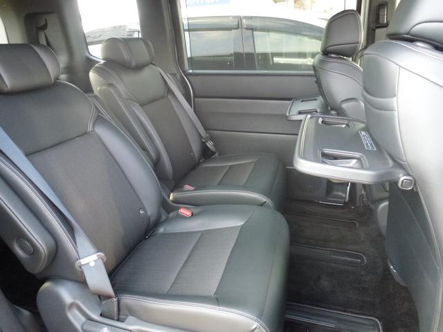 ステップワゴン e:HEVスパーダ 9インチ純正ナビ ETC シートヒーター パーキングセンサー 両側パワースライドドア パワーテールゲート パドルシフト バックカメラ シートバックテーブル 2列目オットマン ホンダセンシング(16枚目)