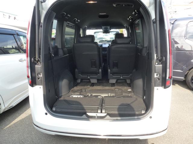 ステップワゴン e:HEVスパーダ 9インチ純正ナビ ETC シートヒーター パーキングセンサー 両側パワースライドドア パワーテールゲート パドルシフト バックカメラ シートバックテーブル 2列目オットマン ホンダセンシング(19枚目)