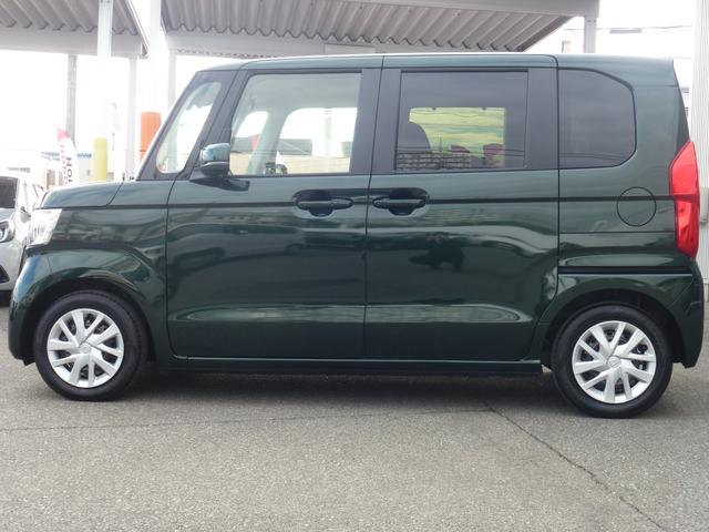 Ｎ－ＢＯＸ Ｌ　７インチ純正ナビ　助手席側パワースライドドア　ドライブレコーダー前後　パーキングセンサー　ＥＴＣ　電子パーキングスイッチ　バックカメラ　リヤ席サンシェイド　リヤ席シートバックテーブル　ＣＤ　ラジオ（8枚目）