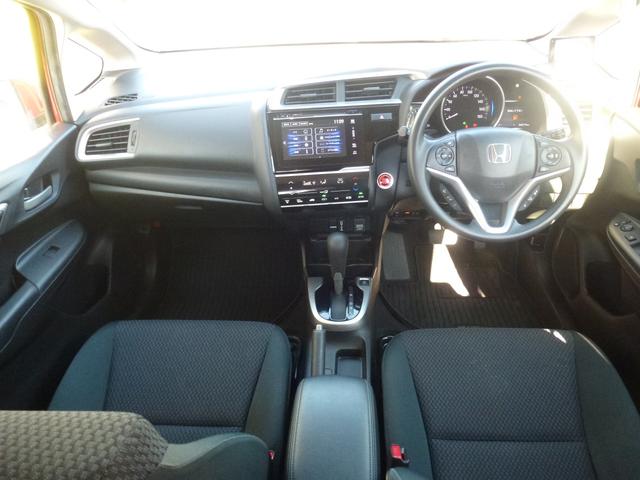 フィット １３Ｇ・Ｌホンダセンシング　純正ナビ　バックカメラ　ＥＴＣ　禁煙車　サイドカーテンエアバック　ＬＥＤヘッドライト　ＬＥＤフォグランプ（5枚目）