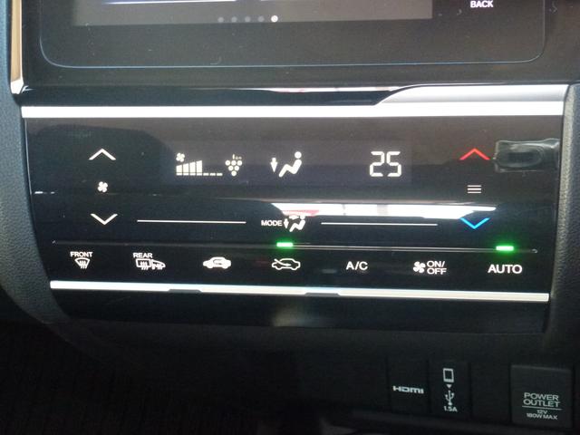 フィット １３Ｇ・Ｌホンダセンシング　純正ナビ　バックカメラ　ＥＴＣ　禁煙車　サイドカーテンエアバック　ＬＥＤヘッドライト　ＬＥＤフォグランプ（16枚目）