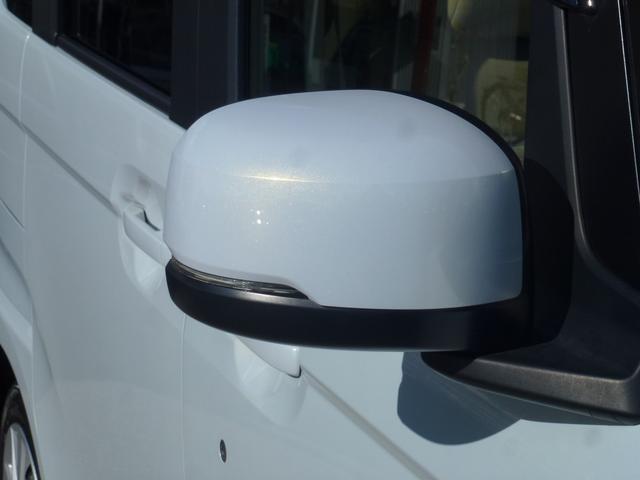 Ｎ－ＢＯＸ Ｌ　ホンダ純正９インチギャザズナビゲーション　リヤ席大型モニター　ＣＤ／ＤＶＤ　フルセグＴＶ　ＡｐｐｌｅｃａｒｐｌａｙＭラック　ＵＳＢ　ＢＴＡ　バックカメラ　運転席助手席シートヒーター　ドラレコ前後（13枚目）