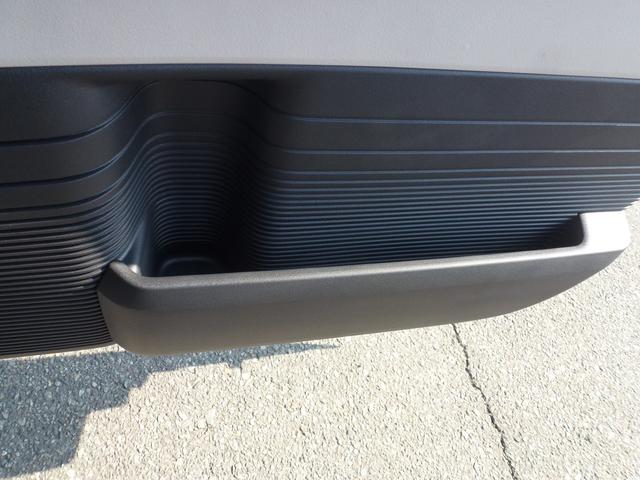 Ｎ－ＢＯＸ ベースグレード　ワンオーナー車　ドラレコ３カメラ　９インチ純正ギャザズナビ　サイドカーテンエアバッグ　ホンダセンシング　ＢｌｕｅｔｏｏｔｈＡｕｄｉｏ　ＵＳＢ　ＡｐｐｌｅＣａｒＰｌａｙ（20枚目）