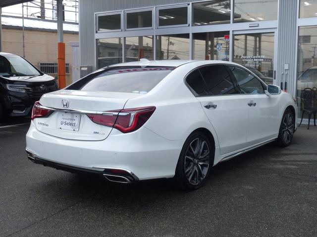 レジェンド ハイブリッドＥＸ　渋滞運転支援機能、パワートランク、メーカー純正ナビフルセグＴＶ、マルチビューカメラ、サイドエアバッグ＋サイドカーテンエアバッグ、ＣＤ／ＤＶＤ、シートヒーター、シートエアコン、本革シート（10枚目）