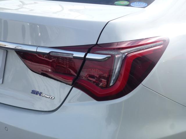 レジェンド ハイブリッドＥＸ　渋滞運転支援機能、パワートランク、メーカー純正ナビフルセグＴＶ、マルチビューカメラ、サイドエアバッグ＋サイドカーテンエアバッグ、ＣＤ／ＤＶＤ、シートヒーター、シートエアコン、本革シート（20枚目）