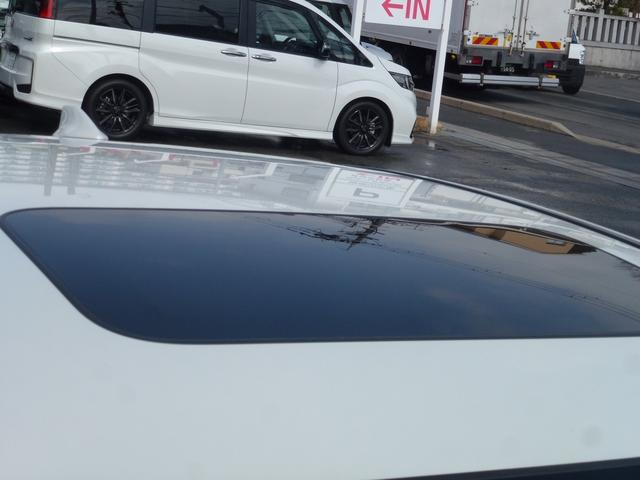 レジェンド ハイブリッドＥＸ　渋滞運転支援機能、パワートランク、メーカー純正ナビフルセグＴＶ、マルチビューカメラ、サイドエアバッグ＋サイドカーテンエアバッグ、ＣＤ／ＤＶＤ、シートヒーター、シートエアコン、本革シート（22枚目）