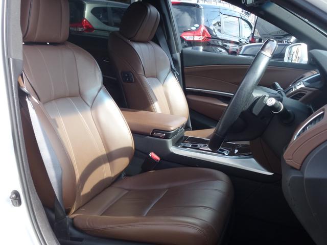 レジェンド ハイブリッドＥＸ　渋滞運転支援機能、パワートランク、メーカー純正ナビフルセグＴＶ、マルチビューカメラ、サイドエアバッグ＋サイドカーテンエアバッグ、ＣＤ／ＤＶＤ、シートヒーター、シートエアコン、本革シート（23枚目）