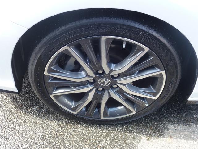 レジェンド ハイブリッドＥＸ　渋滞運転支援機能、パワートランク、メーカー純正ナビフルセグＴＶ、マルチビューカメラ、サイドエアバッグ＋サイドカーテンエアバッグ、ＣＤ／ＤＶＤ、シートヒーター、シートエアコン、本革シート（58枚目）