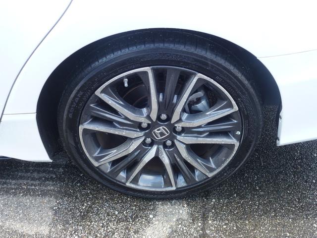 レジェンド ハイブリッドＥＸ　渋滞運転支援機能、パワートランク、メーカー純正ナビフルセグＴＶ、マルチビューカメラ、サイドエアバッグ＋サイドカーテンエアバッグ、ＣＤ／ＤＶＤ、シートヒーター、シートエアコン、本革シート（59枚目）