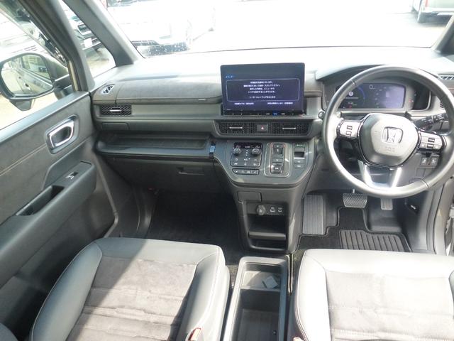 ステップワゴン e:HEVスパーダプレミアムライン 11インチ純正ナビ リア席モニター マルチビューカメラシステム ETC 純正ナビ連動前後ドライブレコーダー パワーテールゲート シートヒーター ブラインドスポットインフォメーション(3枚目)