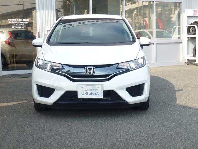 フィットハイブリッド Ｆパッケージ　純正８インチナビ　タイヤ４本新品　バックカメラ　純正フロントドラレコ　オートリトラミラー　ＥＴＣ　フルオートエアコン　禁煙車（7枚目）