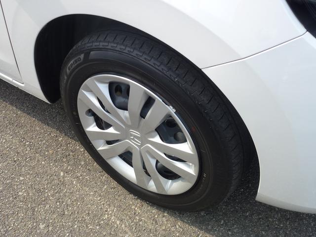 フィット e:HEVベーシック ホンダセンシング 純正8インチギャザズナビ USB バックカメラ サイドカーテンエアバック DVD パーキングセンサー BluetoothAudio(43枚目)