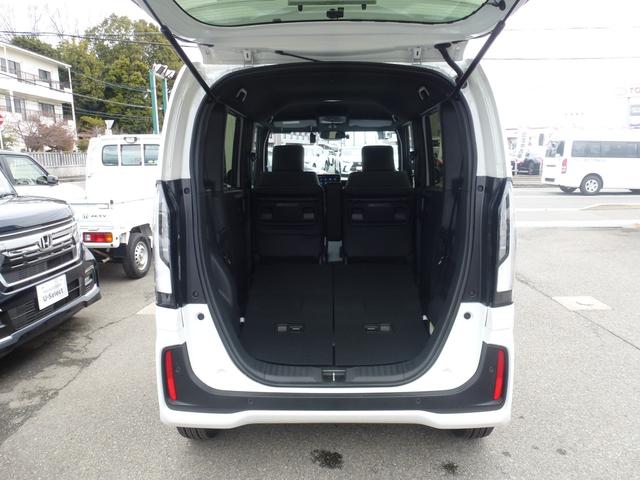 N-BOXカスタム ターボコーディネートスタイル 純正ドライブレコーダー前後 純正8インチギャザズナビ サイドカーテンエアバック 両側パワースライドドア Bluetoothaudio シートヒーター リア席サンシェード パドルシフト(19枚目)