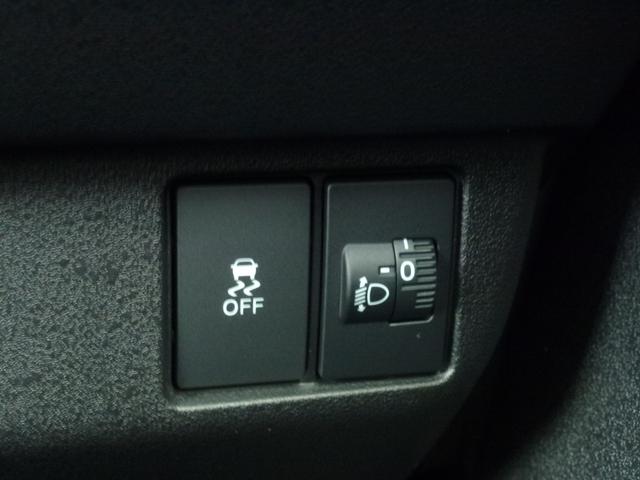 N-BOXカスタム ターボコーディネートスタイル 純正ドライブレコーダー前後 純正8インチギャザズナビ サイドカーテンエアバック 両側パワースライドドア Bluetoothaudio シートヒーター リア席サンシェード パドルシフト(30枚目)