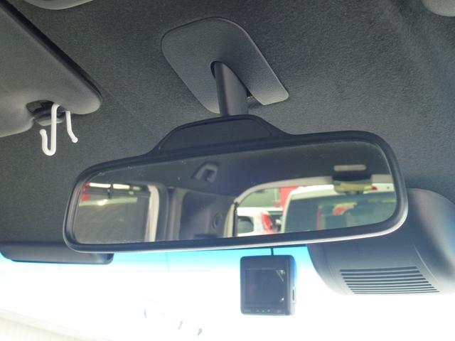Ｎ－ＢＯＸカスタム Ｇ・Ｌターボホンダセンシング　２トーンカラー　純正７インチギャザズナビ　ドライブレコーダー　両側パワースライドドア　ＤＶＤ　サイドカーテンエアバック　フルセグ　パドルシフト　リア席サンシェード（31枚目）