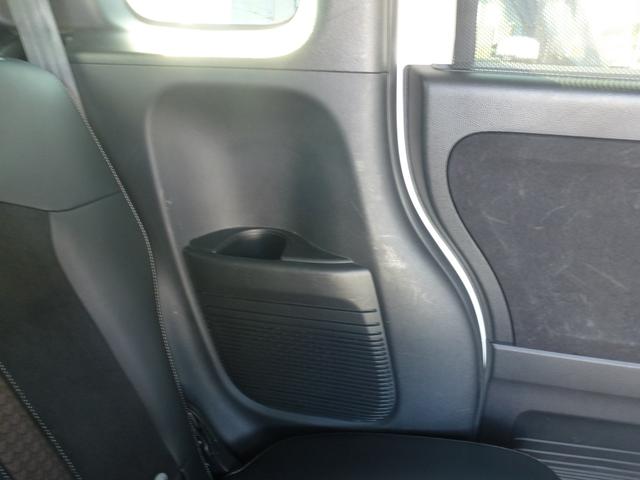 Ｎ－ＢＯＸカスタム Ｇ・Ｌターボホンダセンシング　２トーンカラー　純正７インチギャザズナビ　ドライブレコーダー　両側パワースライドドア　ＤＶＤ　サイドカーテンエアバック　フルセグ　パドルシフト　リア席サンシェード（43枚目）