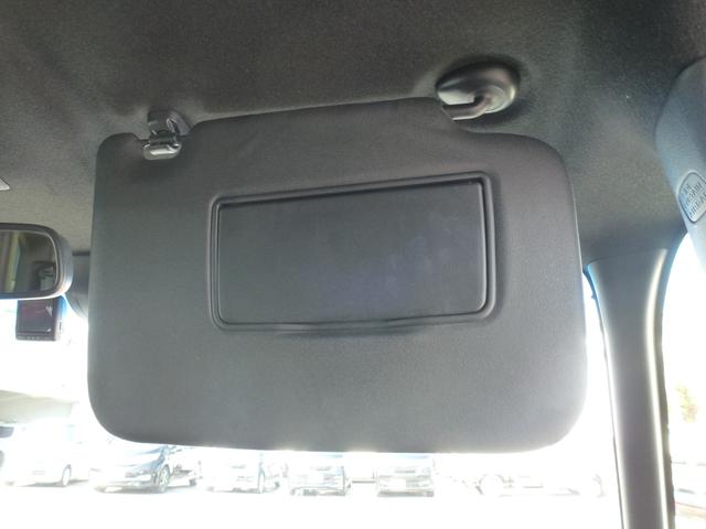 Ｎ－ＢＯＸカスタム Ｇ・Ｌターボホンダセンシング　２トーンカラー　純正７インチギャザズナビ　ドライブレコーダー　両側パワースライドドア　ＤＶＤ　サイドカーテンエアバック　フルセグ　パドルシフト　リア席サンシェード（50枚目）