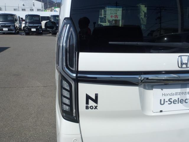Ｎ－ＢＯＸカスタム Ｇ・Ｌターボホンダセンシング　２トーンカラー　純正７インチギャザズナビ　ドライブレコーダー　両側パワースライドドア　ＤＶＤ　サイドカーテンエアバック　フルセグ　パドルシフト　リア席サンシェード（57枚目）
