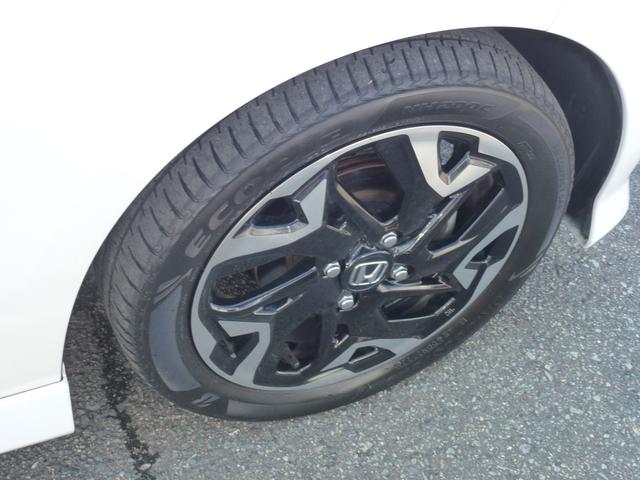 Ｎ－ＢＯＸカスタム Ｇ・Ｌターボホンダセンシング　２トーンカラー　純正７インチギャザズナビ　ドライブレコーダー　両側パワースライドドア　ＤＶＤ　サイドカーテンエアバック　フルセグ　パドルシフト　リア席サンシェード（60枚目）