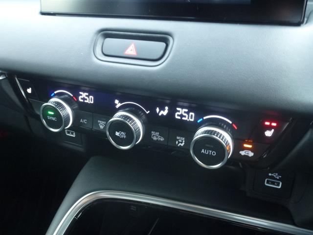 ヴェゼル ｅ：ＨＥＶＺ　全周囲カメラ　ワイヤレス充電器　純正ドラレコ３カメラ　サイドカーテンエアバックブレーキホールド　ＵＳＢ　ステアリングヒーター　パワーテールゲート（19枚目）