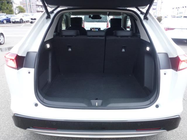 ヴェゼル ｅ：ＨＥＶＺ　全周囲カメラ　ワイヤレス充電器　純正ドラレコ３カメラ　サイドカーテンエアバックブレーキホールド　ＵＳＢ　ステアリングヒーター　パワーテールゲート（28枚目）