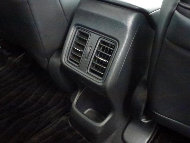 ヴェゼル ｅ：ＨＥＶＺ　全周囲カメラ　ワイヤレス充電器　純正ドラレコ３カメラ　サイドカーテンエアバックブレーキホールド　ＵＳＢ　ステアリングヒーター　パワーテールゲート（33枚目）