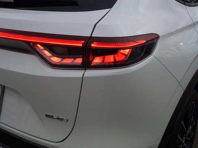 ヴェゼル ｅ：ＨＥＶＺ　全周囲カメラ　ワイヤレス充電器　純正ドラレコ３カメラ　サイドカーテンエアバックブレーキホールド　ＵＳＢ　ステアリングヒーター　パワーテールゲート（46枚目）