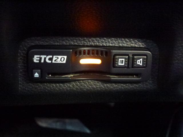 ヴェゼル ｅ：ＨＥＶＸ　純正９インチギャザズナビ　ワイヤレス充電器　サイドカーテンエアバック　電子パーキングブレーキ　パーキングセンサー　Ｂｌｕｅｔｏｏｔｈａｕｄｉｏ　ＥＴＣ２．０（23枚目）