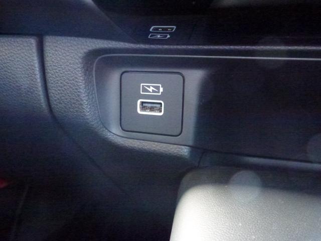 ヴェゼル ｅ：ＨＥＶＸ　純正９インチギャザズナビ　ワイヤレス充電器　サイドカーテンエアバック　電子パーキングブレーキ　パーキングセンサー　Ｂｌｕｅｔｏｏｔｈａｕｄｉｏ　ＥＴＣ２．０（28枚目）
