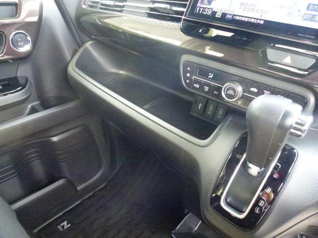 Ｎ－ＢＯＸカスタム Ｇ・Ｌホンダセンシング　左側ハンズフリースライドドア　純正８インチギャザズナビ　純正ナビ連動ドラレコ前　純正ドラレコ後単体　オートリトラミラー　サイドカーテンエアバック　Ｂｌｕｅｔｏｏｔｈａｕｄｉｏ（45枚目）