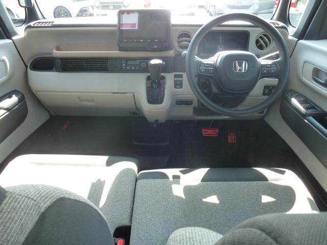 Ｎ－ＢＯＸ ファッションスタイル　純正ドラレコ前後ナビ連動　純正８インチギャザズナビ　ＵＳＢ　サイドカーテンエアバック　シートヒーター　電子パーキングブレーキ　リア席シートバックテーブル（8枚目）