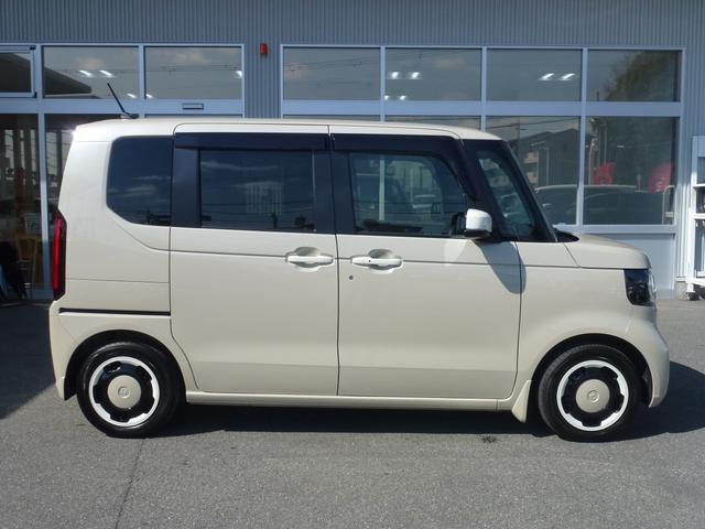 Ｎ－ＢＯＸ ファッションスタイル　純正ドラレコ前後ナビ連動　純正８インチギャザズナビ　ＵＳＢ　サイドカーテンエアバック　シートヒーター　電子パーキングブレーキ　リア席シートバックテーブル（12枚目）