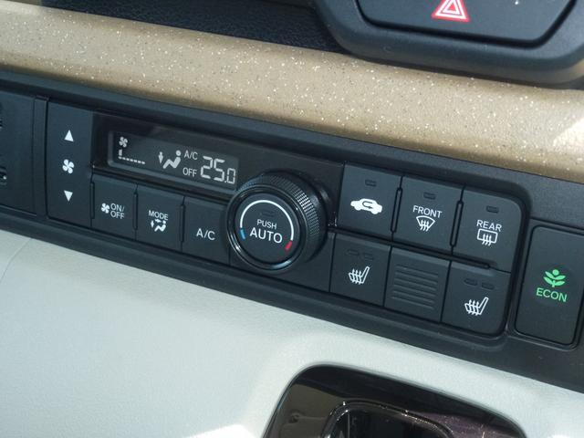 Ｎ－ＢＯＸ ファッションスタイル　純正ドラレコ前後ナビ連動　純正８インチギャザズナビ　ＵＳＢ　サイドカーテンエアバック　シートヒーター　電子パーキングブレーキ　リア席シートバックテーブル（18枚目）