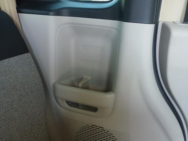 Ｎ－ＢＯＸ ファッションスタイル　純正ドラレコ前後ナビ連動　純正８インチギャザズナビ　ＵＳＢ　サイドカーテンエアバック　シートヒーター　電子パーキングブレーキ　リア席シートバックテーブル（45枚目）