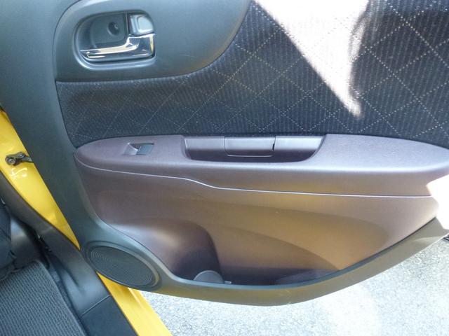 N-ONE プレミアムツアラー・Lパッケージ タイヤ4本新品 純正ディスプレイオーディオ 純正フロントドラレコ パドルシフト サイドカーテンエアバック 2トーンカラー CD HIDヘッドライト(39枚目)