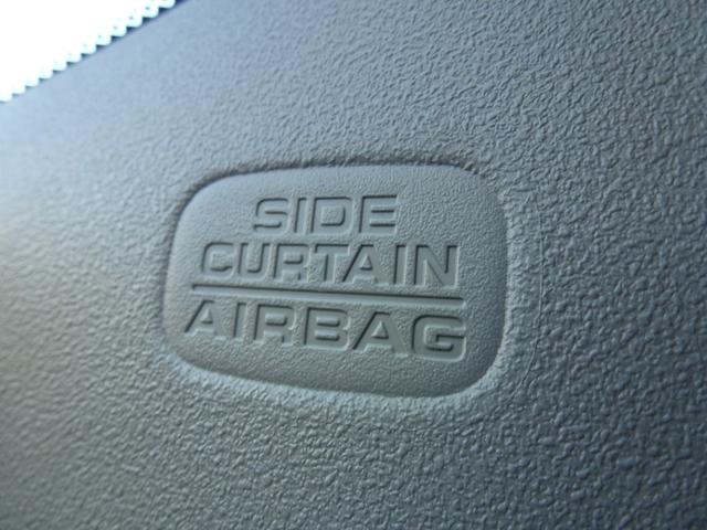 フィット ｅ：ＨＥＶＲＳ　純正ドラレコ前後ナビ連動　純正９インチギャザズナビ　サイドカーテンエアバック　パーキングセンサー　ＵＳＢ　電子パーキングブレーキ　パドルシフト　ＤＶＤ　バックカメラ（27枚目）