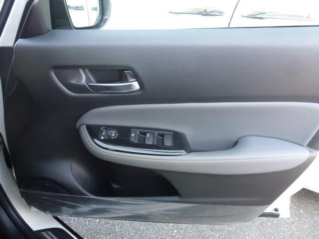 フィット ｅ：ＨＥＶＲＳ　純正ドラレコ前後ナビ連動　純正９インチギャザズナビ　サイドカーテンエアバック　パーキングセンサー　ＵＳＢ　電子パーキングブレーキ　パドルシフト　ＤＶＤ　バックカメラ（39枚目）