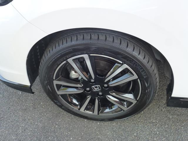 フィット ｅ：ＨＥＶＲＳ　純正ドラレコ前後ナビ連動　純正９インチギャザズナビ　サイドカーテンエアバック　パーキングセンサー　ＵＳＢ　電子パーキングブレーキ　パドルシフト　ＤＶＤ　バックカメラ（53枚目）