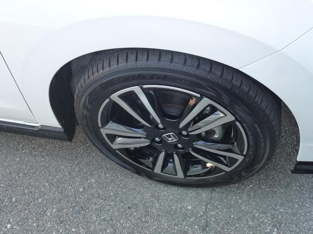 フィット ｅ：ＨＥＶＲＳ　純正ドラレコ前後ナビ連動　純正９インチギャザズナビ　サイドカーテンエアバック　パーキングセンサー　ＵＳＢ　電子パーキングブレーキ　パドルシフト　ＤＶＤ　バックカメラ（54枚目）