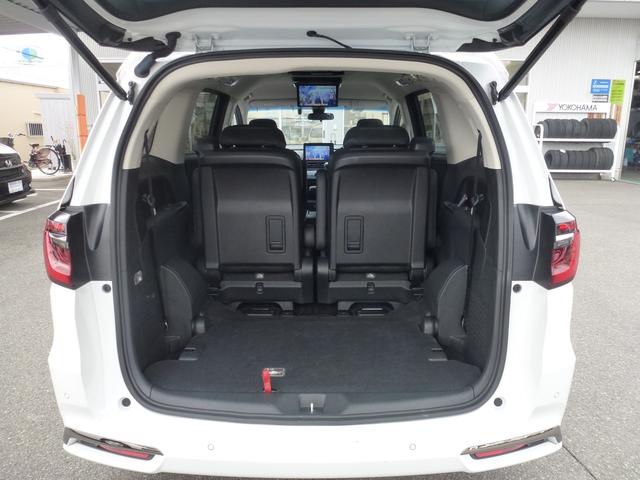 �R��ڃV�[�g�͊i�[�\�ł��I��l���ł̂��o�����͂������A�傫�ȉ׎��Ƃ��Ă������p���������܂��B