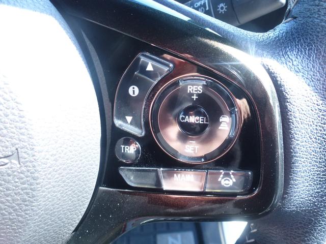 Ｎ－ＢＯＸカスタム Ｇ・Ｌターボホンダセンシング　２トーンカラースタイル　バーバパパフロアマット　パドルシフト　サイドカーテンエアバック　両側パワースライドドア　純正９インチギャザズナビ　リア席サンシェード　ＵＳＢ（27枚目）