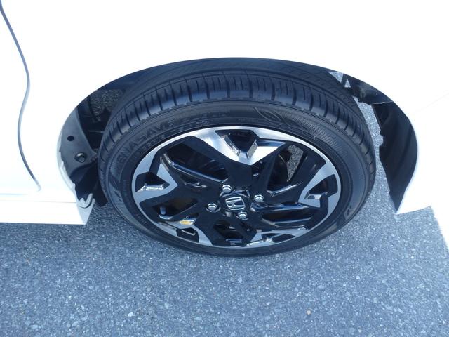 Ｎ－ＢＯＸカスタム Ｇ・Ｌターボホンダセンシング　２トーンカラースタイル　バーバパパフロアマット　パドルシフト　サイドカーテンエアバック　両側パワースライドドア　純正９インチギャザズナビ　リア席サンシェード　ＵＳＢ（40枚目）