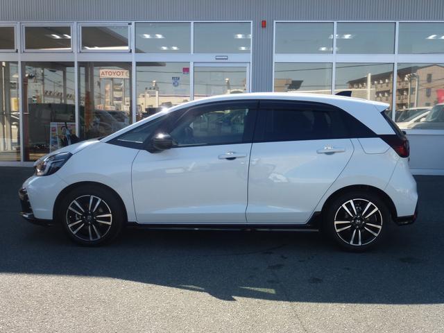 フィット ｅ：ＨＥＶＲＳ　純正ドラレコ前後　純正ナビ　ＥＴＣ２．０　バックカメラ　ＬＥＤヘッドライト　サイドカーテンエアバック　フルオートエアコン　電子パーキングブレーキ　禁煙車（11枚目）